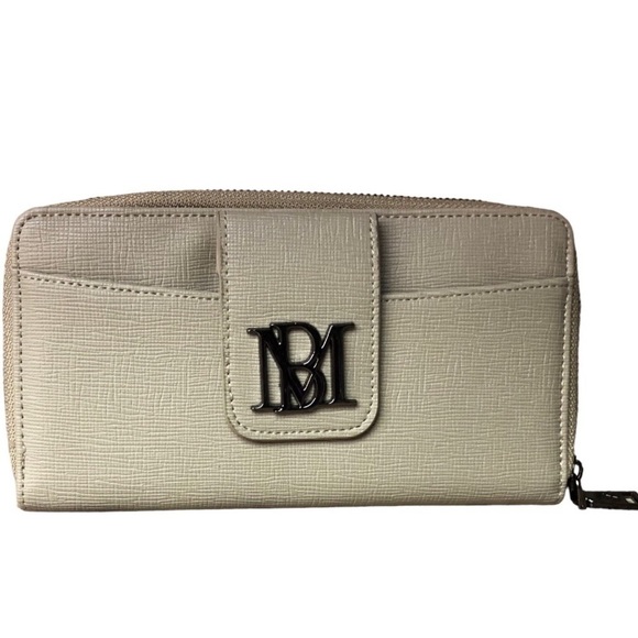 Badgley Mischka Wallet - Picture 1 of 12